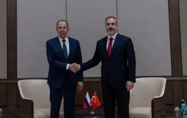 Hakan Fidan Sergey Lavrov'la görüştü