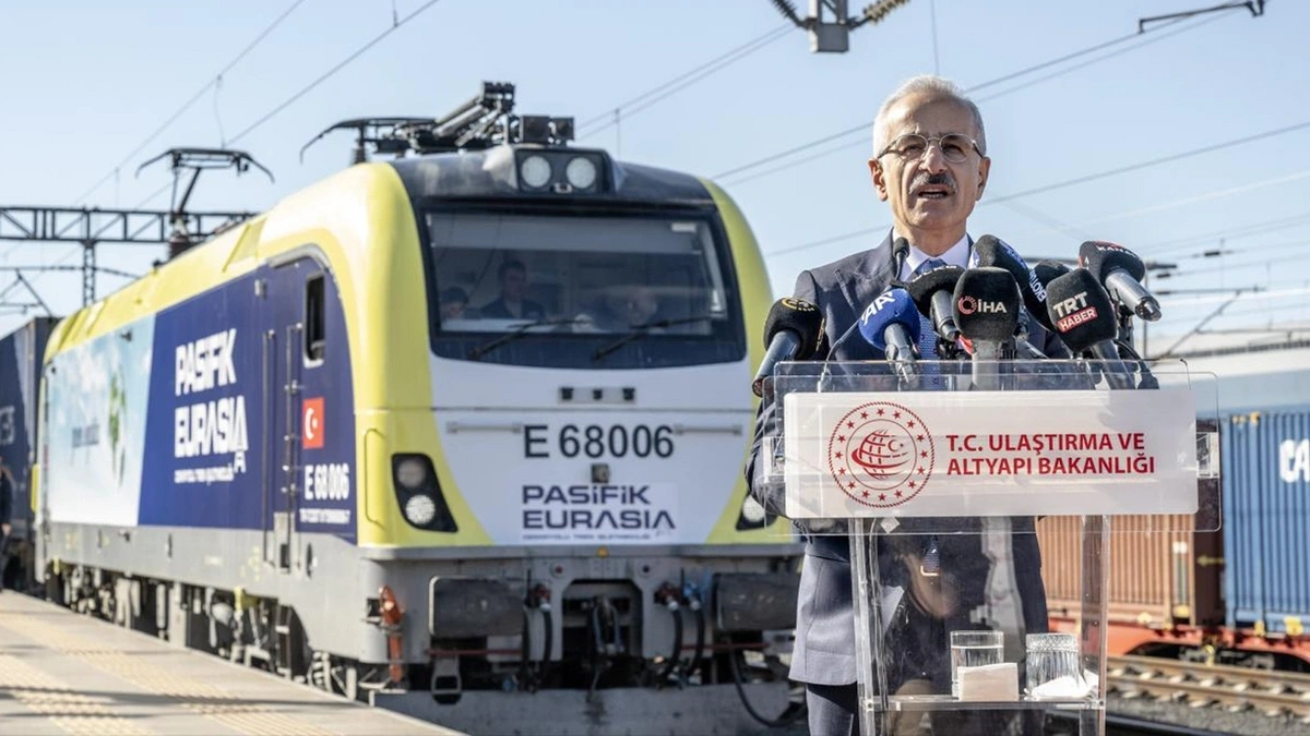 Türkiye'nin ilk özel uluslararası yük treni seferlere başladı