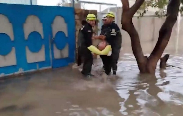 Yağış, Bakü ve Abşeron'da olumsuz etkilere neden oldu: Tahliye edilenler var