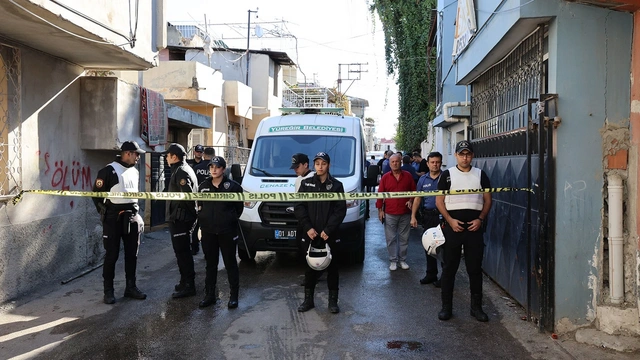 Adana'da ısıtıcı faciası: 3 kardeş hayatını kaybetti