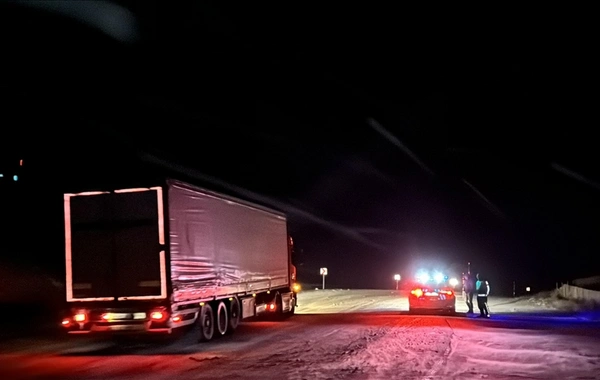 Kop Dağı geçidi'nde ulaşım kontrollü sağlanıyor