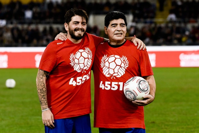 Maradonanın oğlu İspaniya klubuna rəhbərlik edəcək