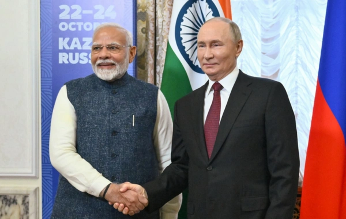 Modi ile görüşmede tercümanı unutan Putin, durumdan şakayla çıktı