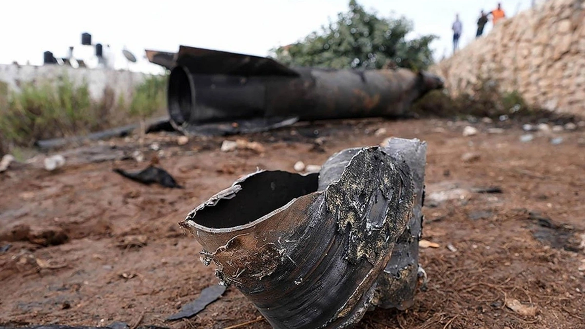 Hizbullah, Tel Aviv'e füze fırlattı