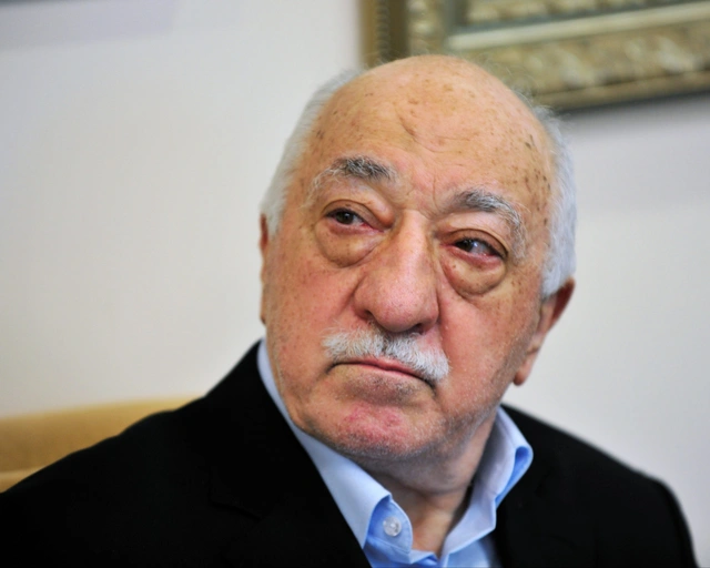 FETÖ elebaşısı Fetullah Gülen'in mezar kazma hazırlıkları başladı: Nerede gömüleceği belli oldu mu?