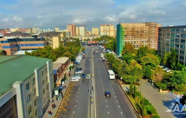 Bakının Həsən bəy Zərdabi küçəsi təmir olunub