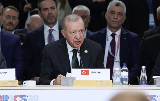 Erdoğan Kazan`da rusca teşekkür etti