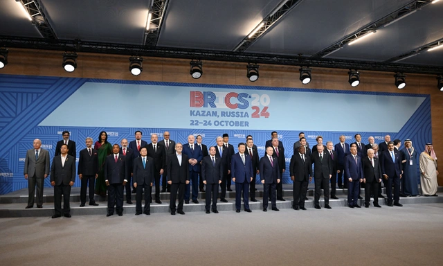 İlham Əliyev XVI BRICS Sammitinin "Outreach" / "BRICS+" formatının ilk plenar iclasında iştirak edir