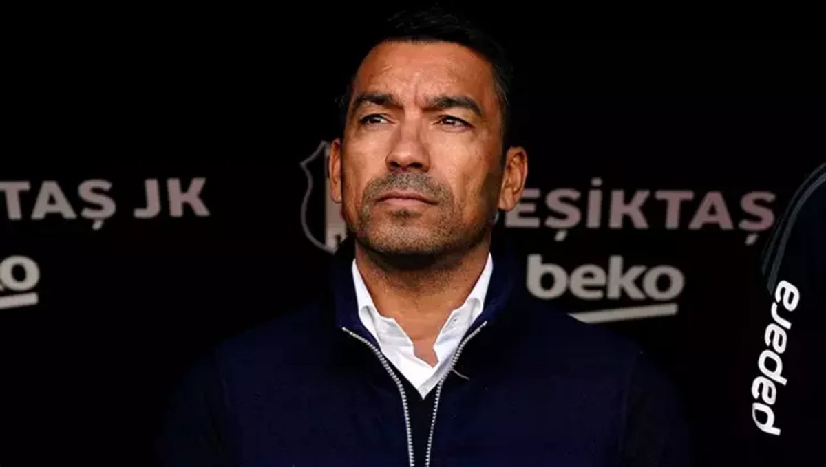 Derbiyle ilgili dikkat çeken ayrıntı! Giovanni van Bronckhorst ilk peşinde