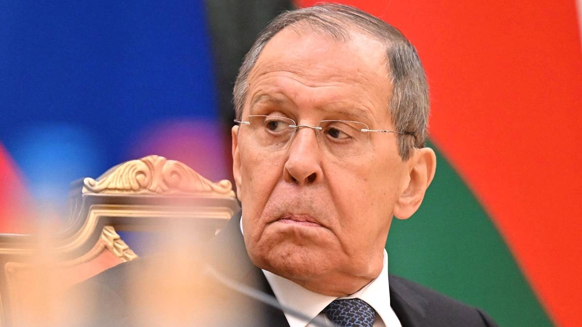 Лаврову отдавили ногу на саммите БРИКС: МИД РФ выступил с пояснениями