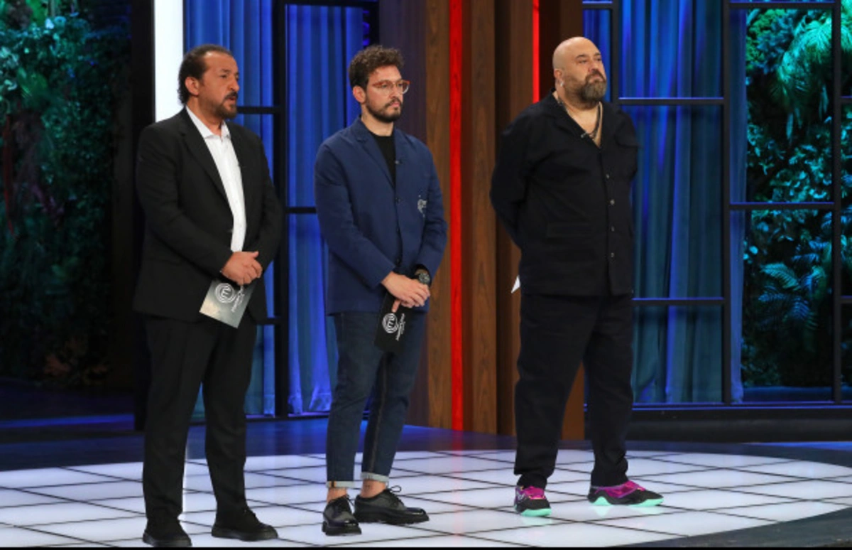 Masterchef'te ödül oyununda ilk yaşandı: Somer şef kötü haberi açıkladı