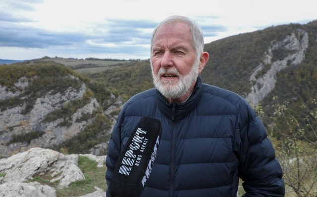 İngiltərəli səyyah: "Qarabağın bərpasında nail olunmuş irəliləyişə heyranam"