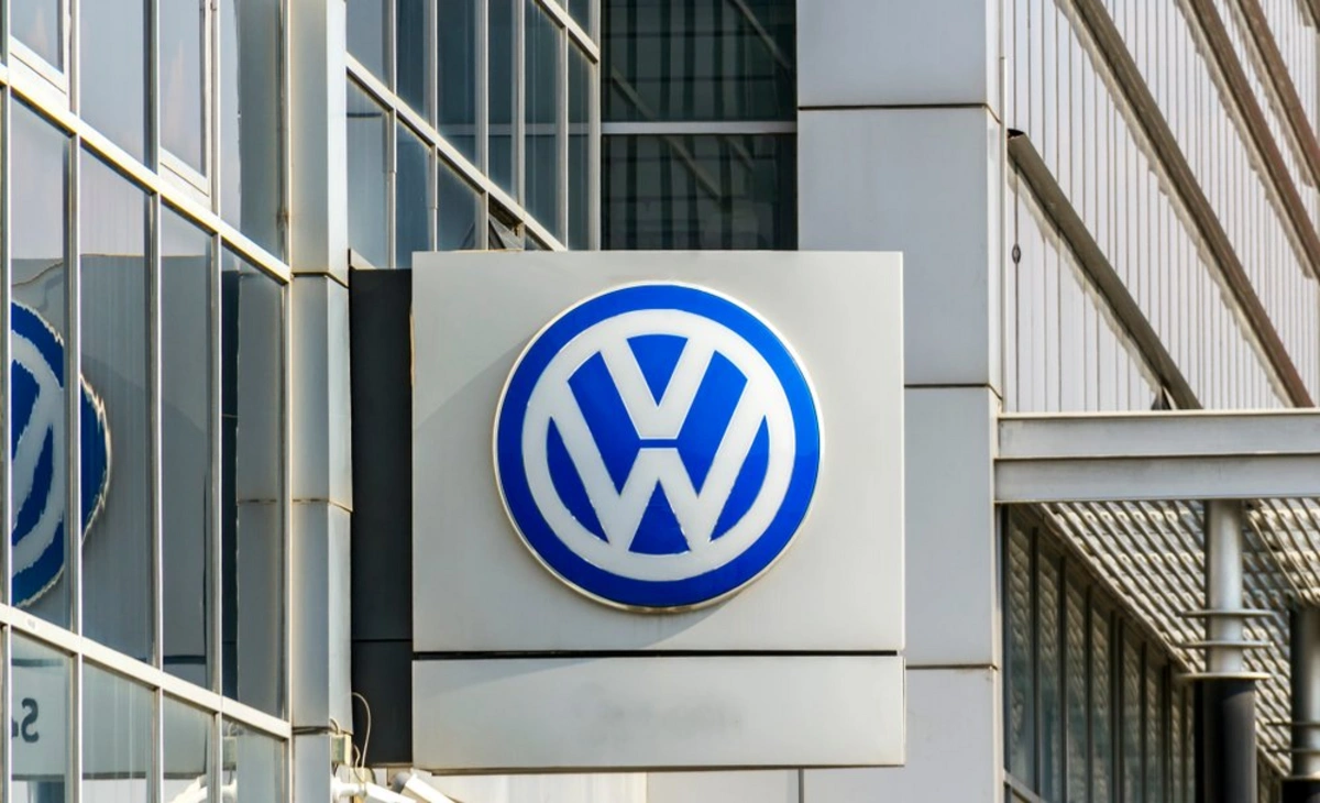 "Volkswagen"dən işçiləri ilə bağlı qərar: Sərt tədbirlər görüləcək?