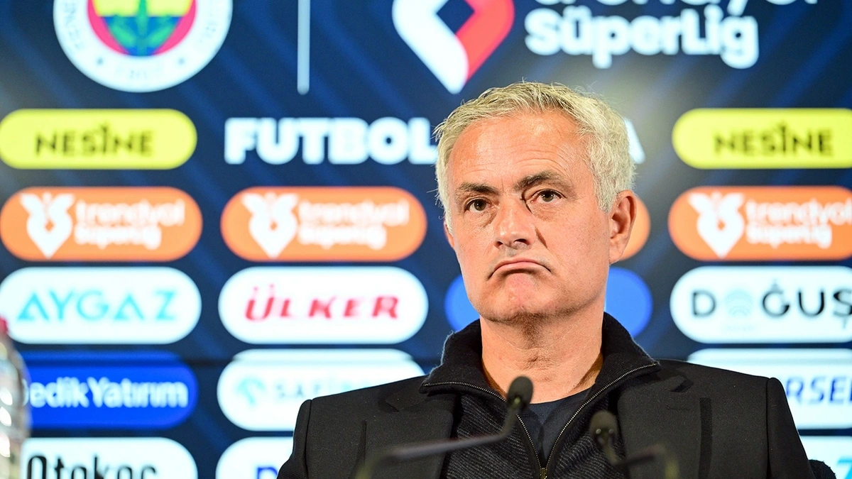 Mourinho basın toplantısına neden çıkmadı: Fenerbahçe yardımcı antrenörü açıkladı