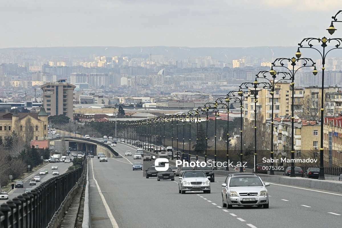 Bakının bəzi küçələrində sürücülər üçün tətbiq olunan məhdudiyyət aradan qaldırıldı