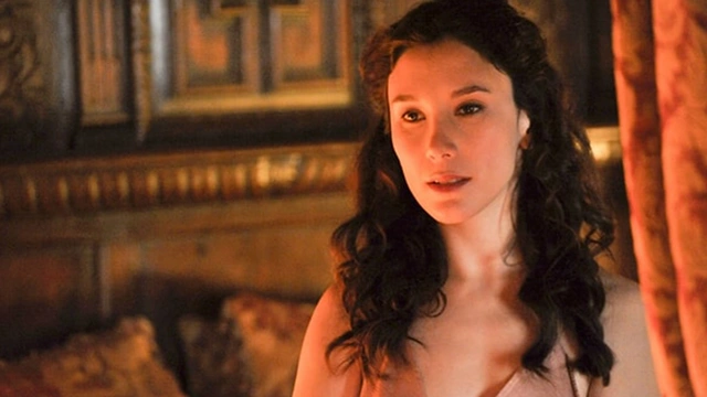 Sibel Kekilli Türkiye'ye geri döndü