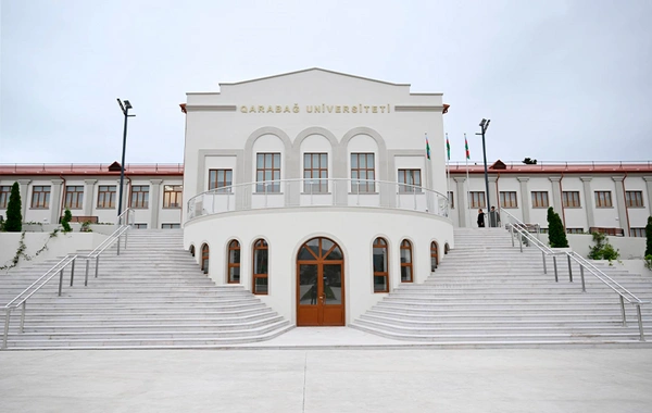 Səhiyyə Nazirliyi Qarabağ Universitetində maarifləndirmə aksiyası təşkil edib