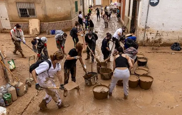 Barselona daşqın altında qalıb, qırmızı təhlükə səviyyəsi elan edilib