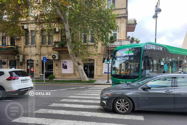 Bakıda yeni elektrik avtobusları xəttə buraxıldı