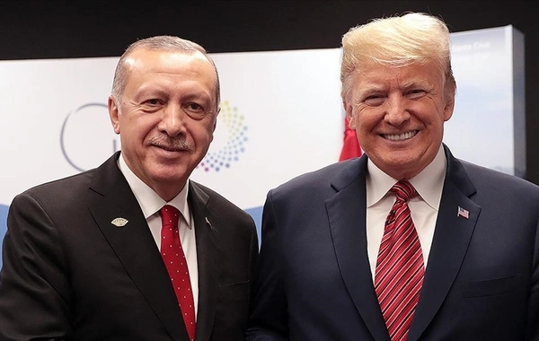 Türkiye Cumhurbaşkanı Erdoğan: Yeniden ABD Başkanı seçilen dostum Donald Trump'ı tebrik ediyorum