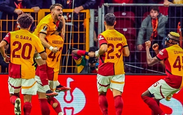 Galatasaray Tottenham maçı Galatasaray'ın galibiyeti ile sonuçlandı: 3:2