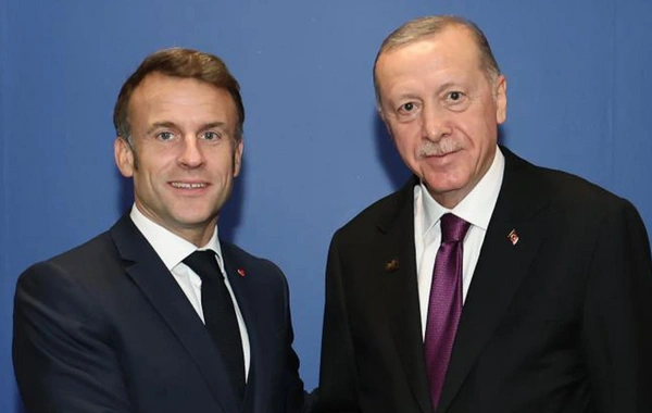 Cumhurbaşkanı Erdoğan, Budapeşte'de Fransa Cumhurbaşkanı Macron ile Görüştü