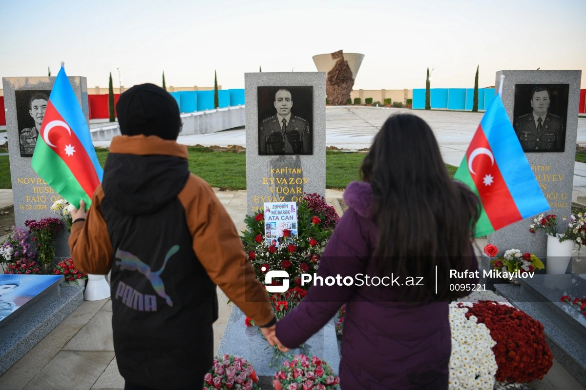 Азербайджанский народ чтит память шехидов