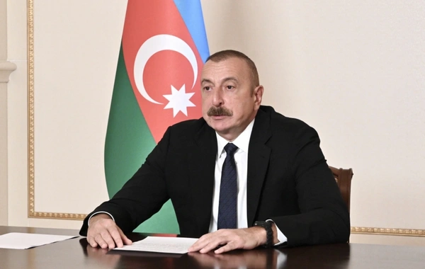 Azerbaycan Cumhurbaşkanı İlham Aliyev Gana Cumhurbaşkanı ile görüştü