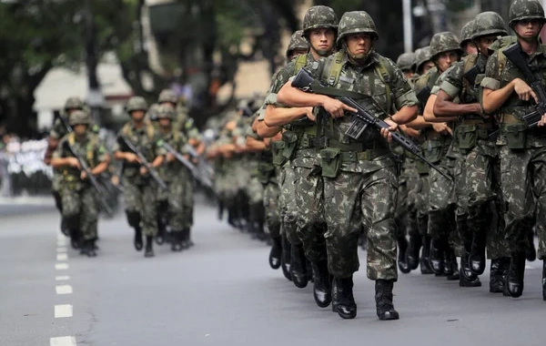 Braziliya G20 sammitini qorumaq üçün 9 min əsgər cəlb edəcək