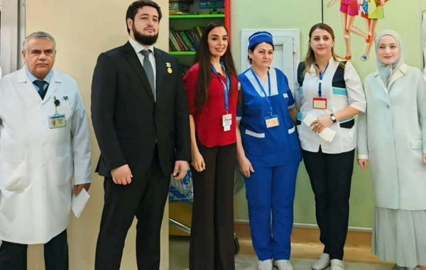 Leyla Əliyeva Milli Onkologiya Mərkəzinin nəzdindəki Uşaq Onkologiya Klinikasında olub