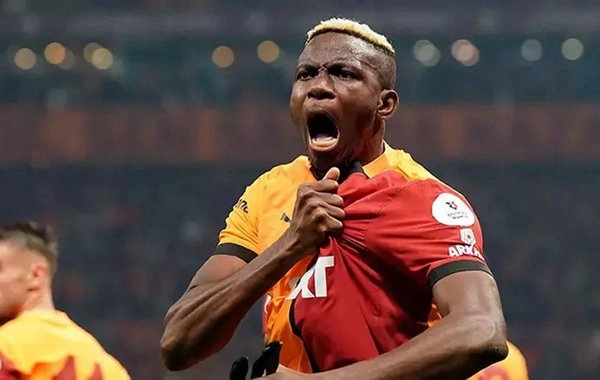 Galatasaray, Victor Osimhen'i kalıcı olarak transfer ediyor