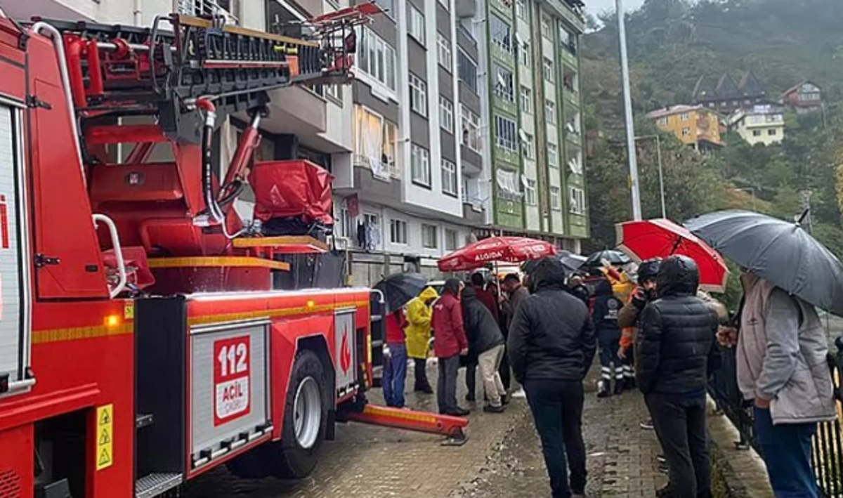 Rize'de heyelan dehşeti: 1 ölü, 3 yaralı