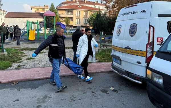 Sakarya'da şüpheli ölüm: Çocuk parkında ceset bulundu