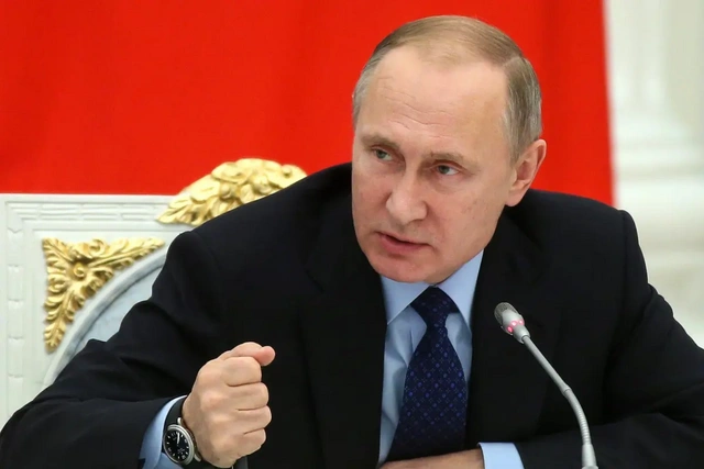 Putin xalqa müraciət etdi: "Rusiya qətiyyətli cavab verəcək"