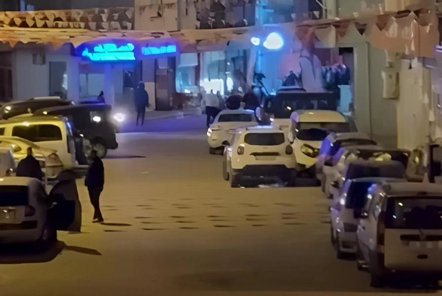 İzmir'de polislere silahlı saldırı: 3 yaralı