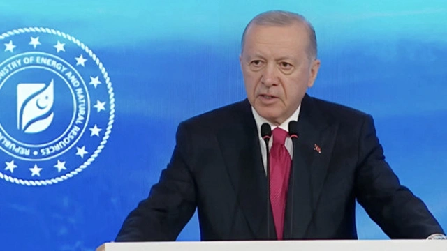 Türkiye Cumhurbaşkanı Erdoğan: "Enerjide hedef tam bağımsız Türkiye"