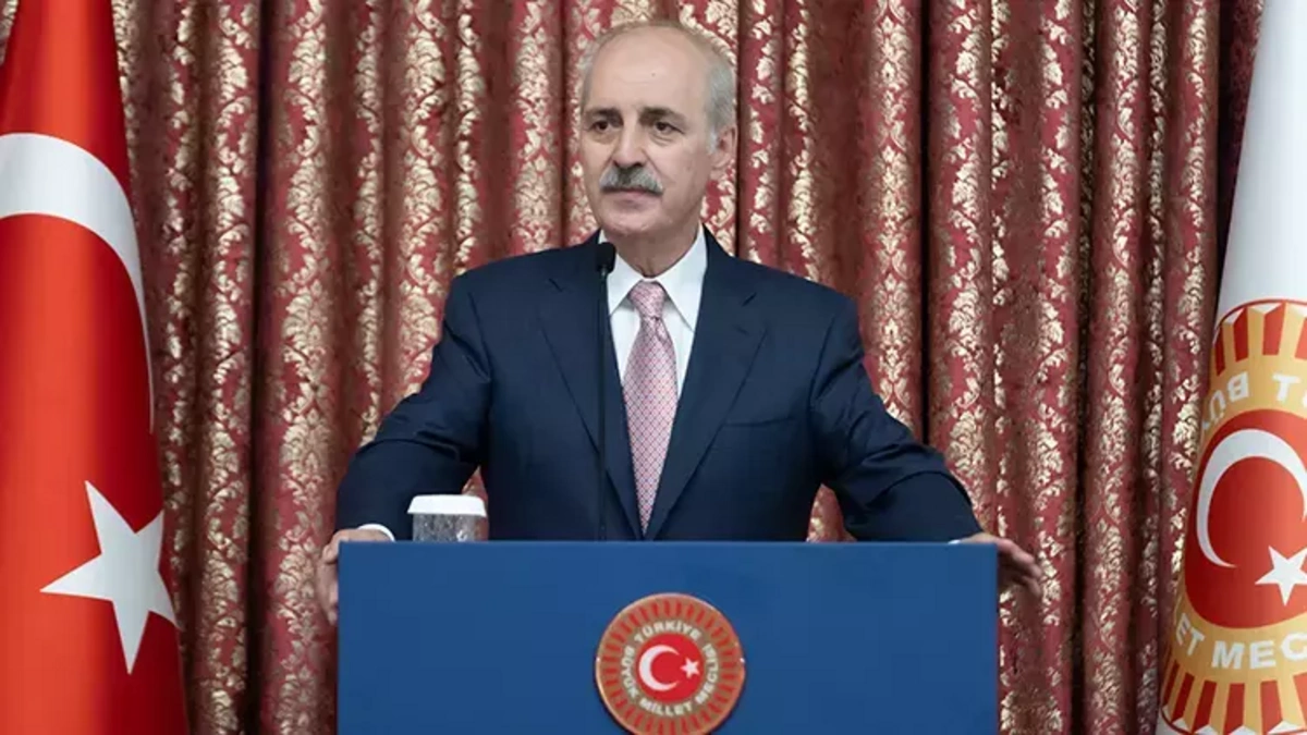 Numan Kurtulmuş'tan Öğretmenler Günü'ne özel duygu dolu mesaj