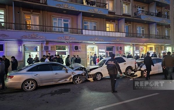 Naxçıvanda zəncirvari QƏZA: 5 avtomobil toqquşub, 1 nəfər xəsarət alıb