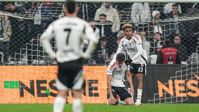 Beşiktaş evinde ağır yaralı: Göztepe'ye 4-2 mağlup oldu