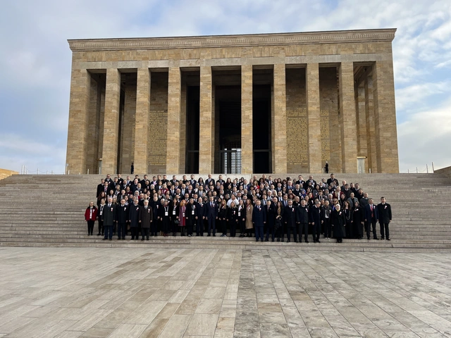 Milli Eğitim Bakanı Yusuf Tekin, Ata'nın Huzurunda: Anıtkabir ziyareti