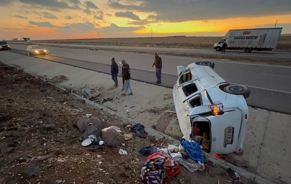 Kilis-Gaziantep çevreyolunda feci kaza: 5 yaralı