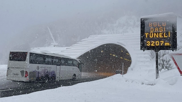 Yola çıkacaklar dikkat: Bolu Dağı Tüneli kısa süreli ulaşıma kapatılacak