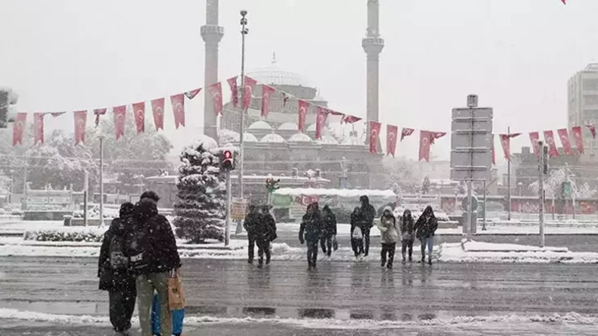 28 Kasım Kayseri'de okullar tatil mi?