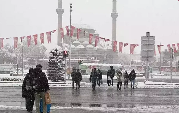 28 Kasım Kayseri'de okullar tatil mi?