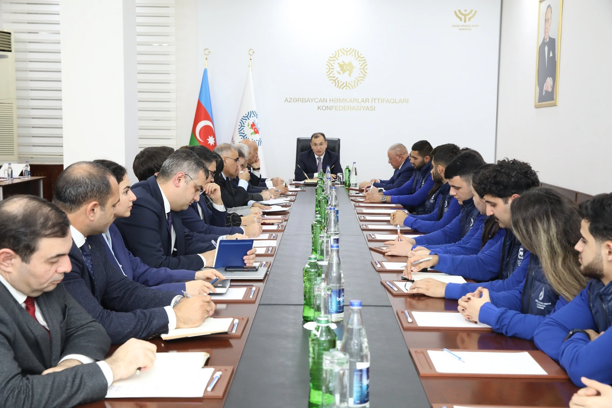 Azərbaycan Həmkarlar İttifaqları Konfederasiyasında könüllülərlə  görüş olub