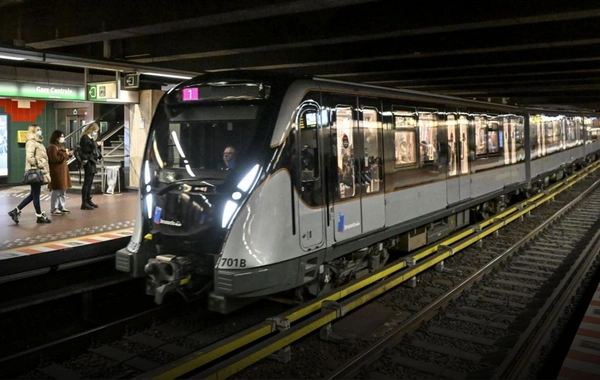 Metro tünelinde ceset bulundu: Tüm seferler durduruldu