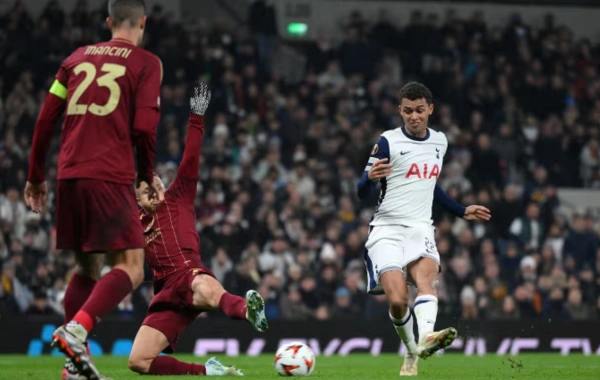 UEFA Avropa Liqası: "Tottenhem" "Roma" ilə bacarmadı