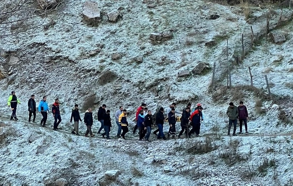 Hakkari'de dağdan düşen genç hayatını kaybetti