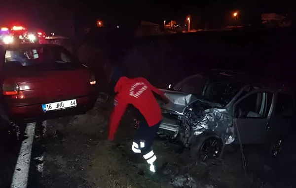 Çorum'da zincirleme kaza: 7 yaralı, Tokat Belediye Başkanı da dahil