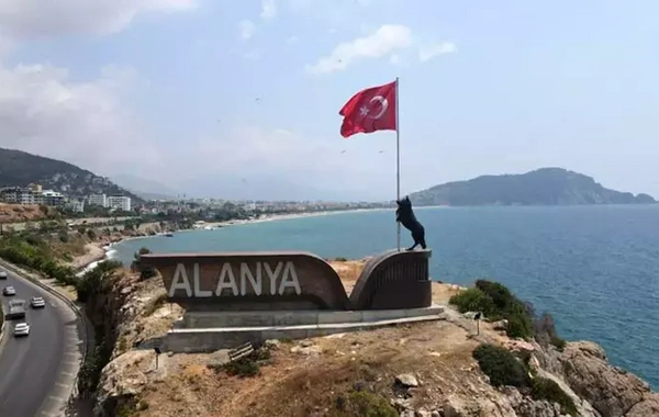 Alanya'nın simgesi Bozkurt heykeli neden kaldırıldı?